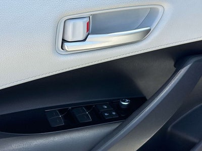 2021 Toyota Corolla Hatchback SE