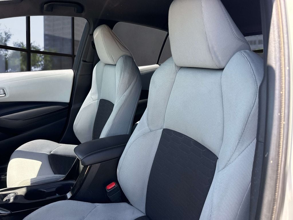 2021 Toyota Corolla Hatchback SE