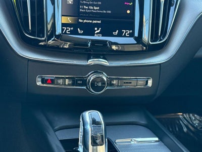 2018 Volvo XC60 Hybrid T8 R-Design