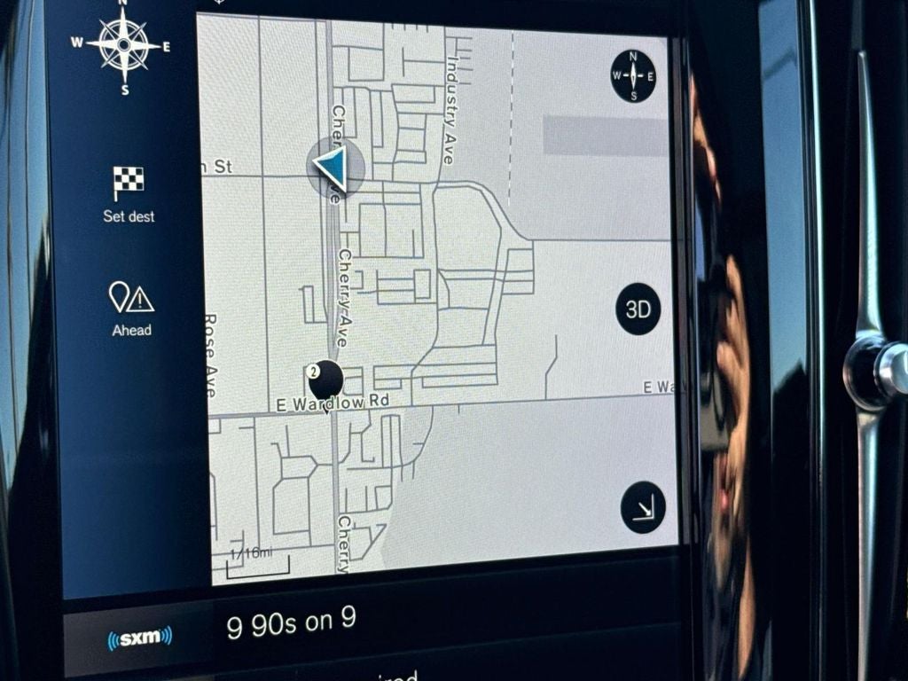 2018 Volvo XC60 Hybrid T8 R-Design