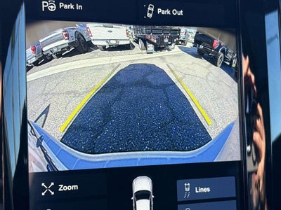 2018 Volvo XC60 Hybrid T8 R-Design