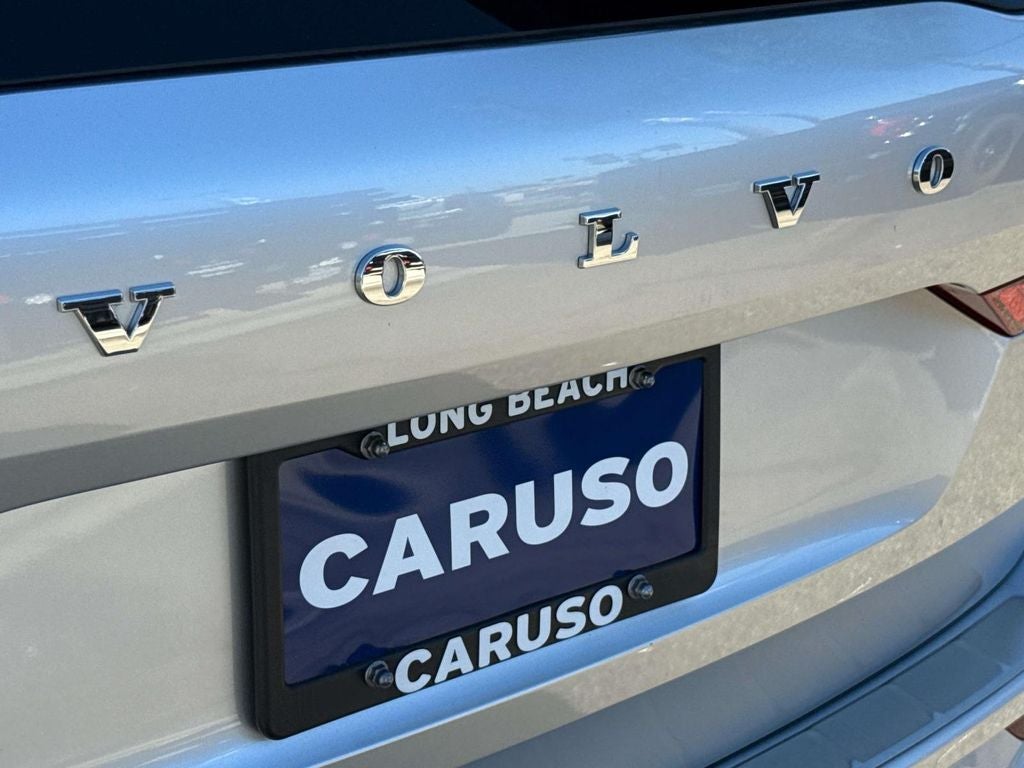 2018 Volvo XC60 Hybrid T8 R-Design