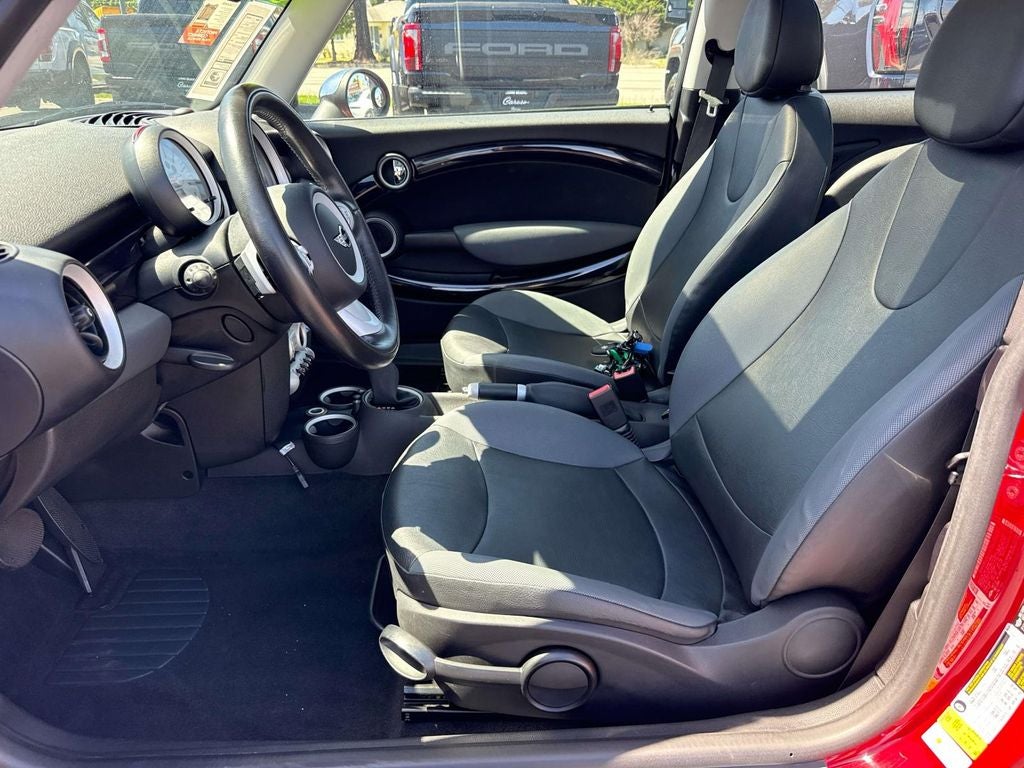 2009 MINI Cooper Base