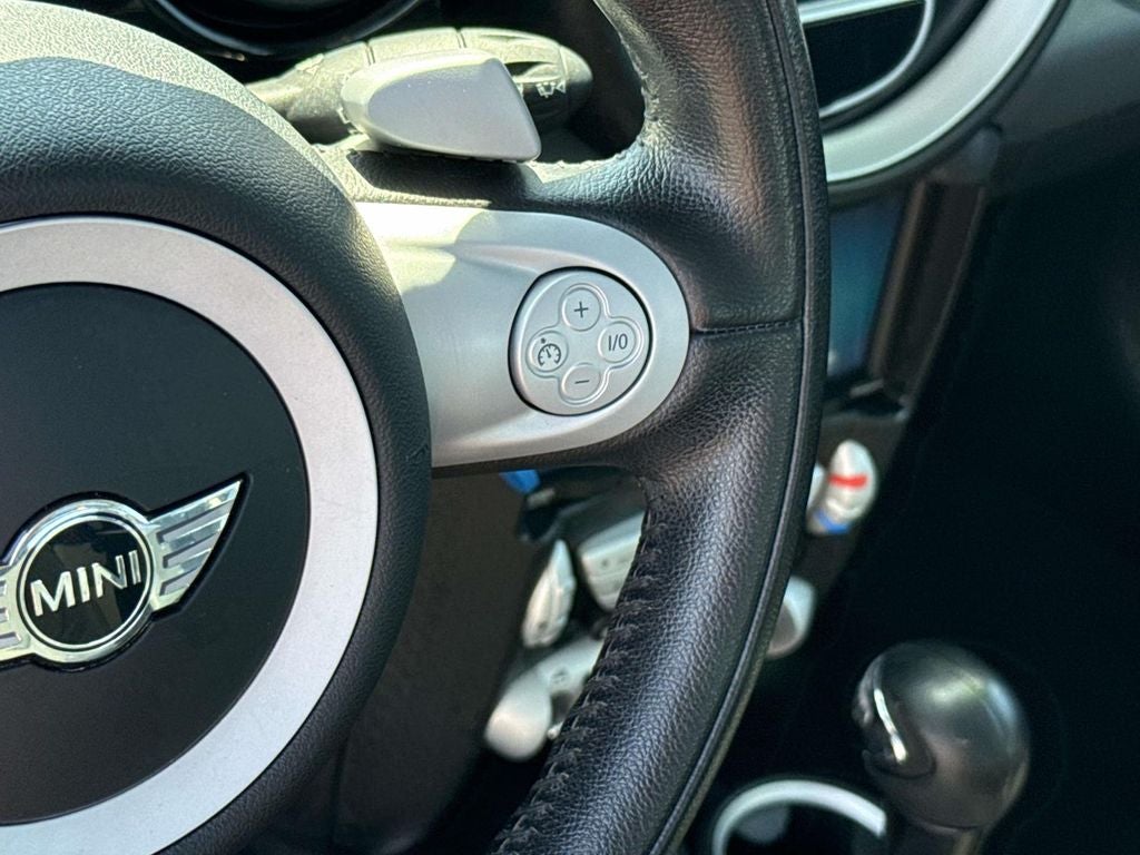 2009 MINI Cooper Base