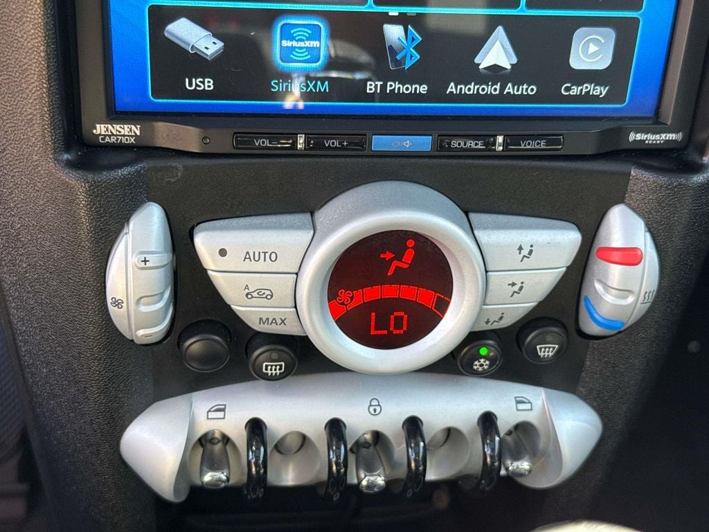 2009 MINI Cooper Base