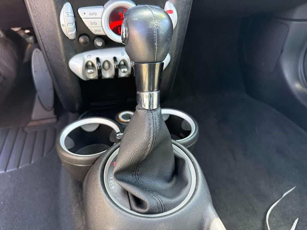 2009 MINI Cooper Base