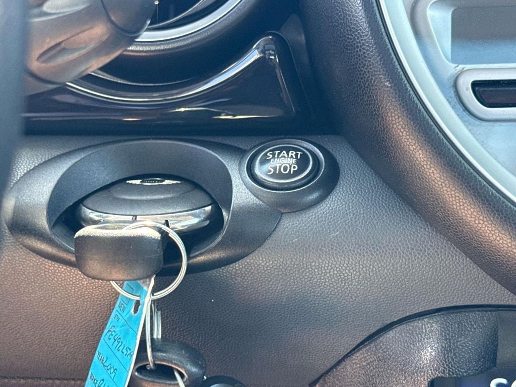 2009 MINI Cooper Base