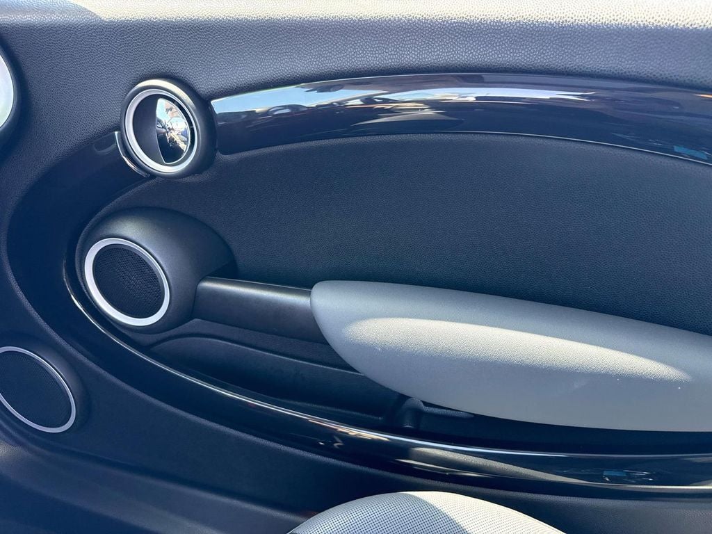 2009 MINI Cooper Base