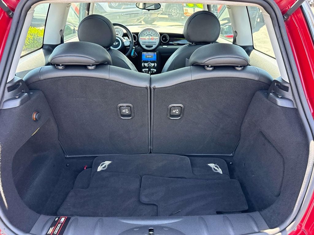 2009 MINI Cooper Base