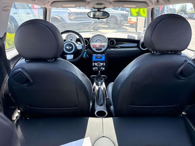 2009 MINI Cooper Base