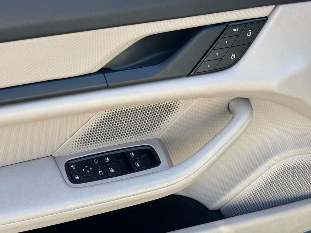 2022 Porsche Taycan Cross Turismo 4