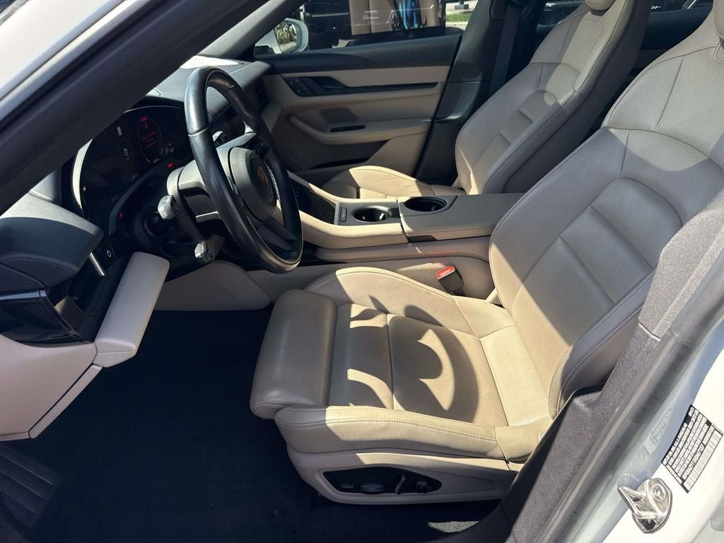 2022 Porsche Taycan Cross Turismo 4