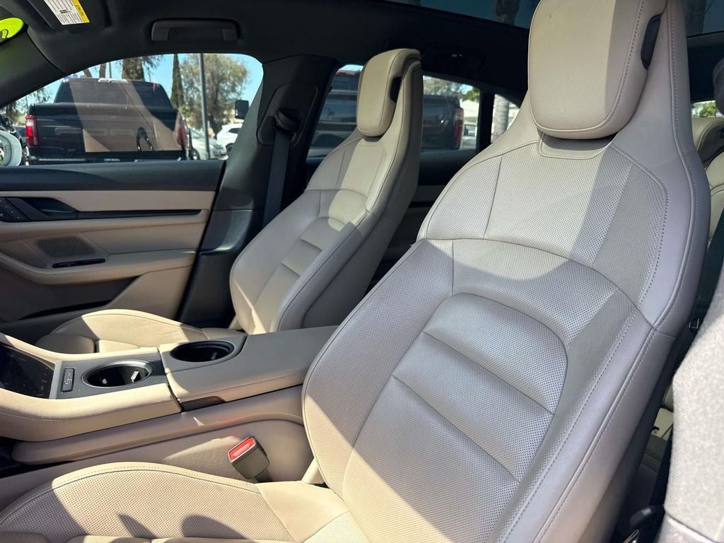 2022 Porsche Taycan Cross Turismo 4