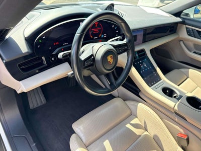 2022 Porsche Taycan Cross Turismo 4