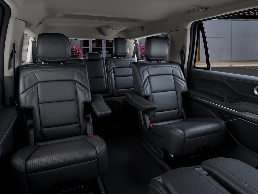 2027 Lincoln Navigator L Premiere