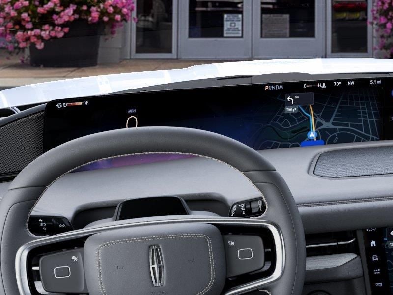 2027 Lincoln Navigator L Premiere