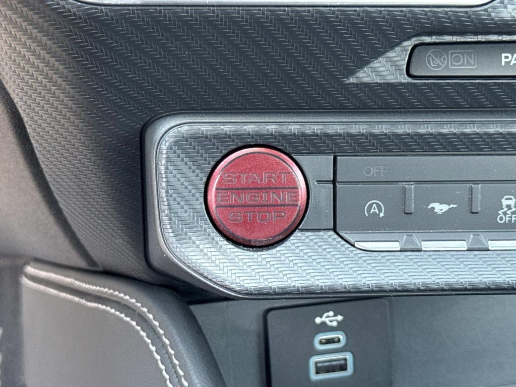2024 Ford Mustang EcoBoost Premium