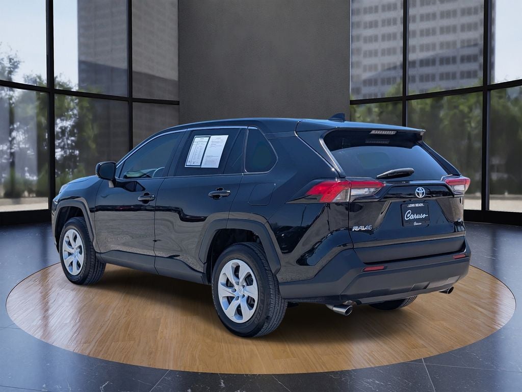 2025 Toyota RAV4 LE