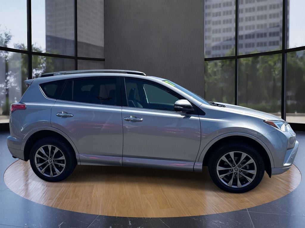 2017 Toyota RAV4 Platinum