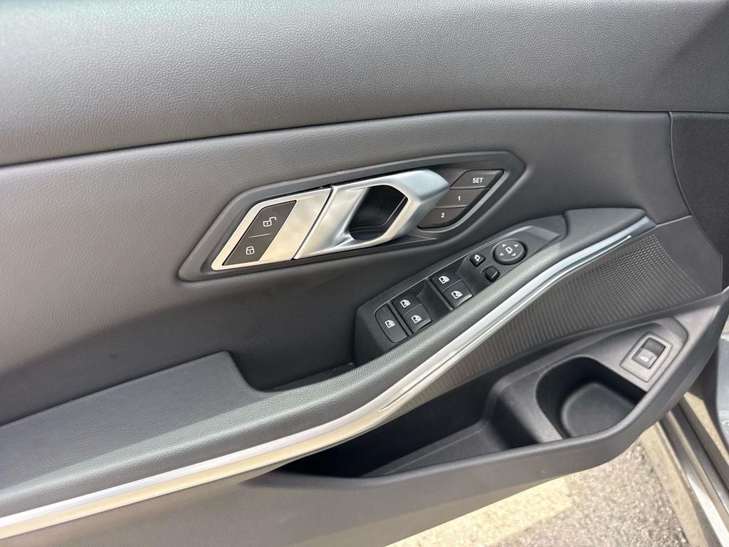 2022 BMW 3 Series 330i