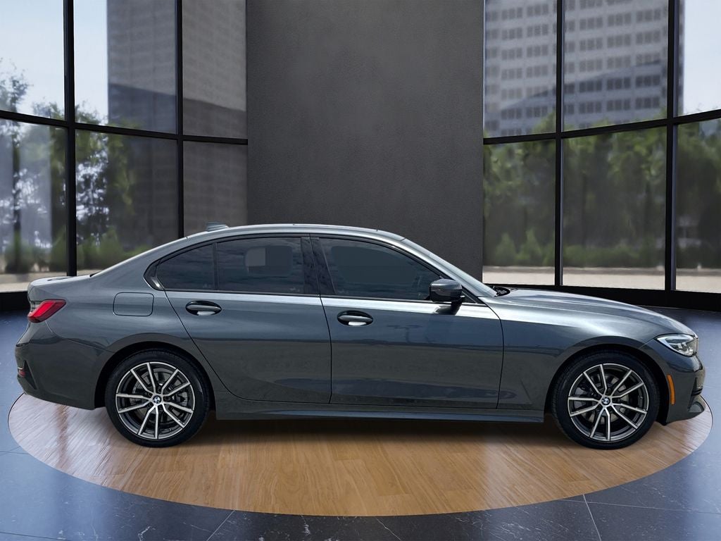 2022 BMW 3 Series 330i