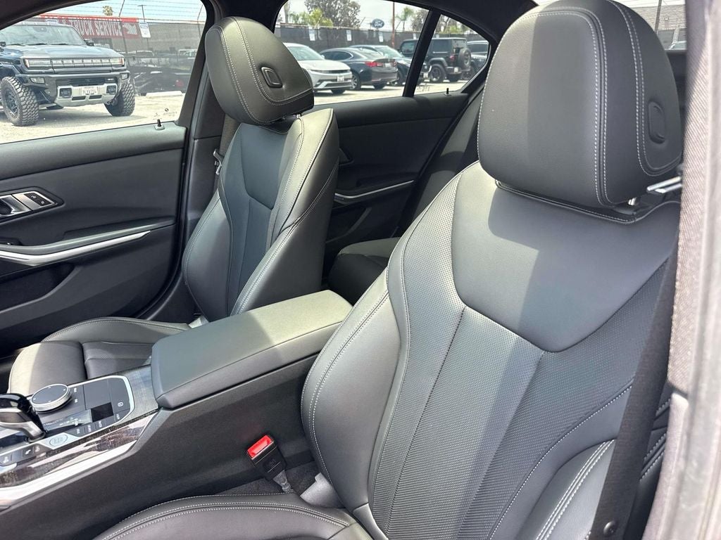2022 BMW 3 Series 330i