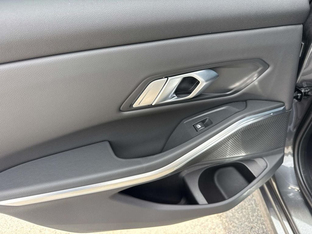 2022 BMW 3 Series 330i