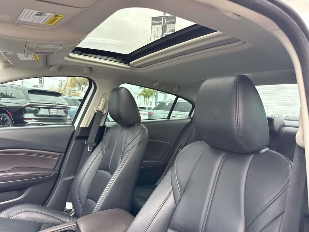 2018 Mazda Mazda3 Touring