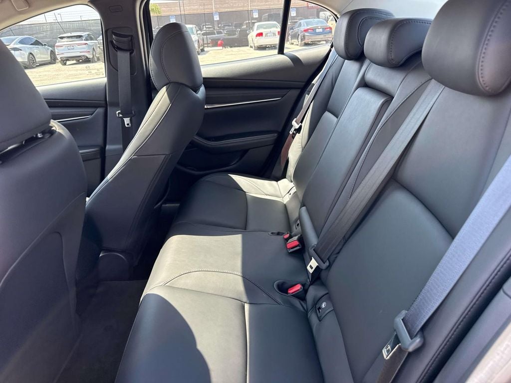 2025 Mazda Mazda3 2.5 S Preferred Package