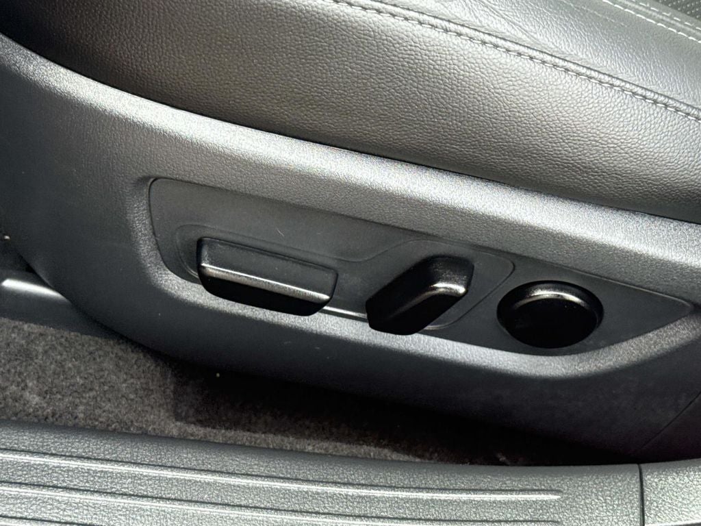 2025 Mazda Mazda CX-50 2.5 S Premium Plus Package