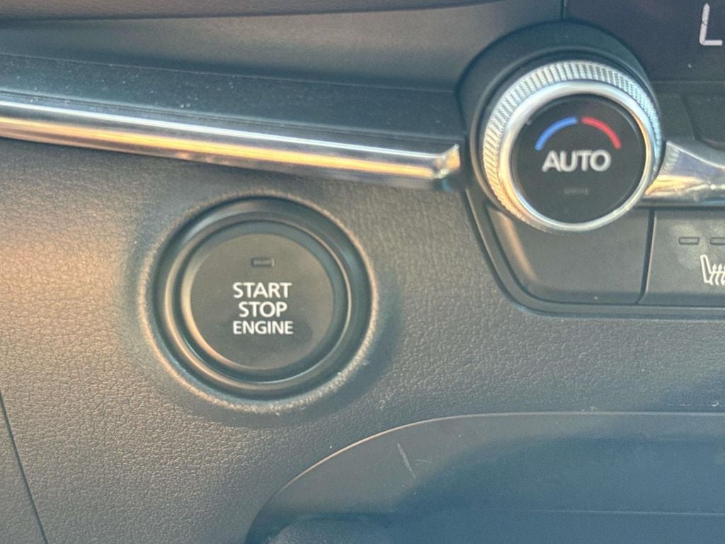 2025 Mazda Mazda3 2.5 S Preferred Package