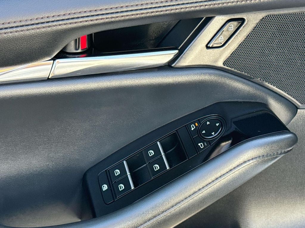 2025 Mazda Mazda3 2.5 S Preferred Package