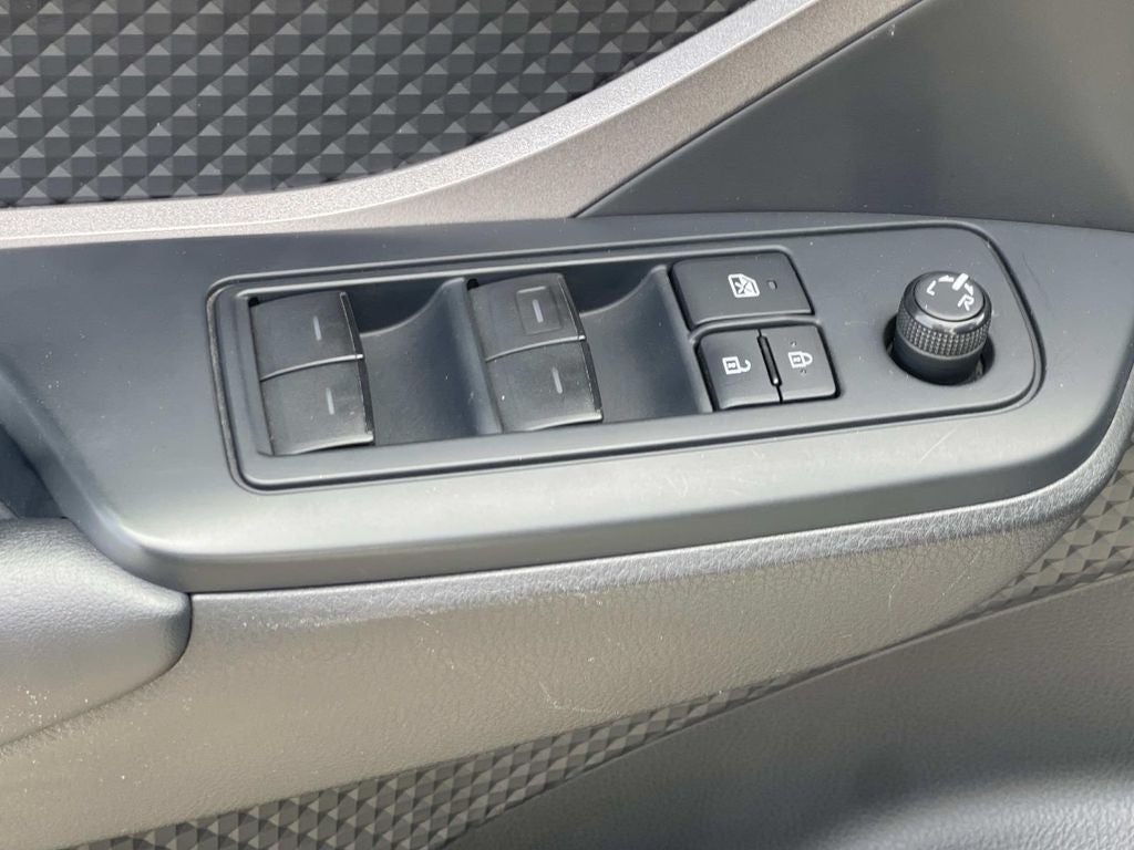 2021 Toyota C-HR LE