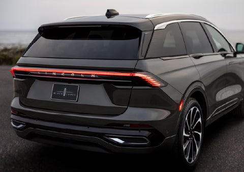 The rear of a 2026 Lincoln Black Label™ Nautilus® SUV displays full LED rear lighting. | Caruso Lincoln in Long Beach CA